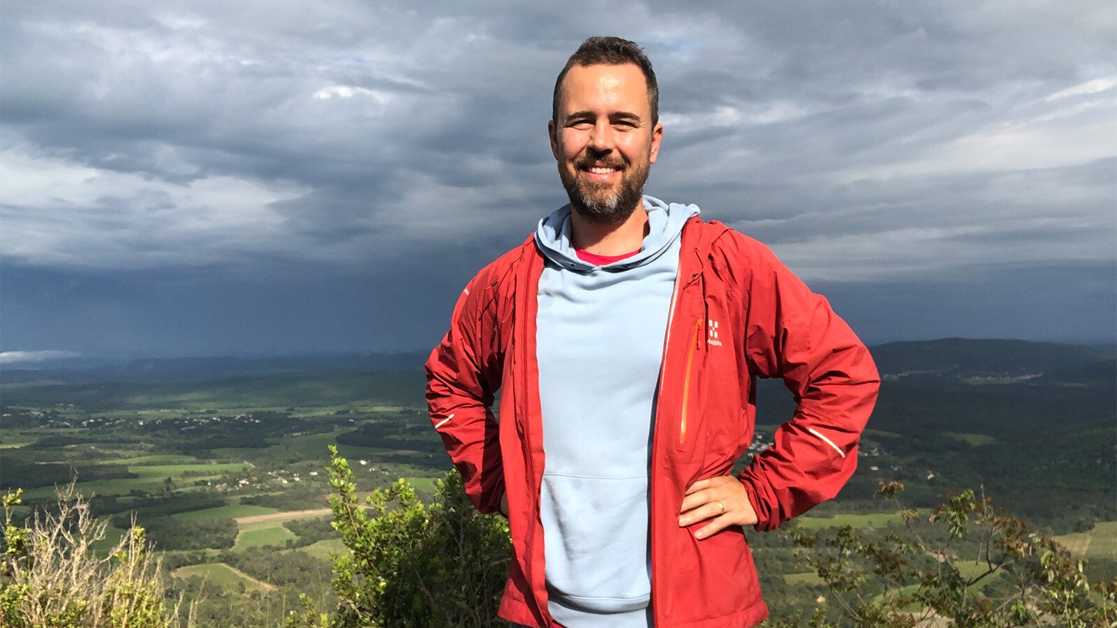 Moritz hiking